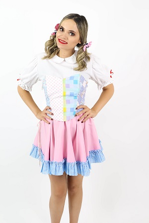 Boneca saia e corpete 